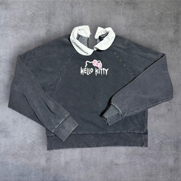 Hello Kitty Forever 21 black sweater shirt medium - Picture 1 of 6